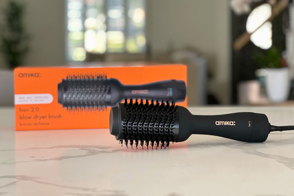 Amika Hair Blow Dry Brush 2.0 Review