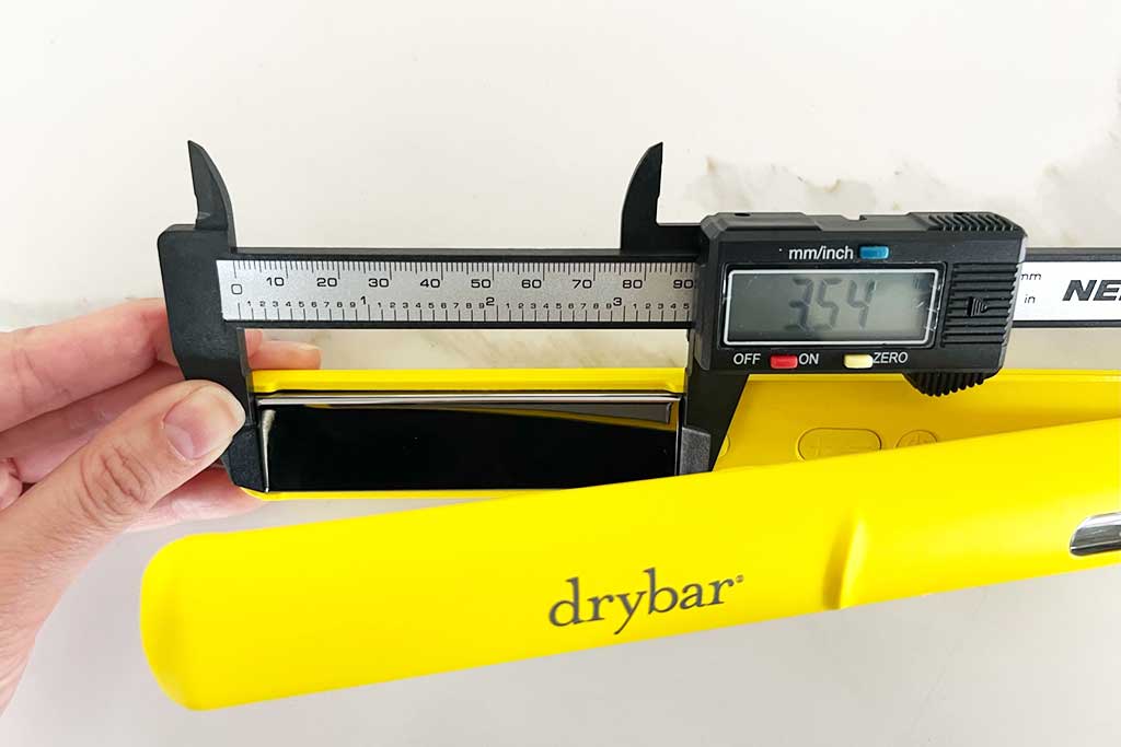 Drybar-The-Tress-Press-Straightening-Iron-plate-length