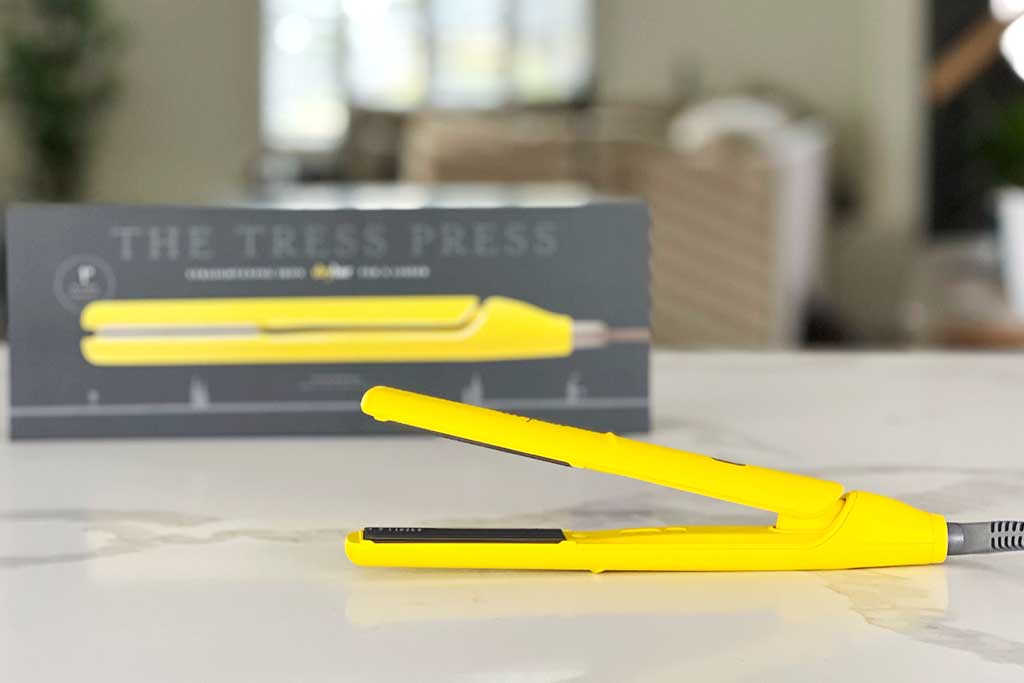 Drybar-The-Tress-Press-Straightening-Iron-review-featured