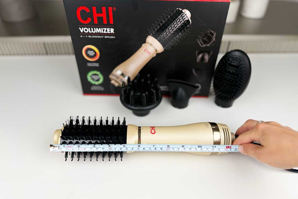 CHI-Volumizer-4-in-1-Ionic-Blowout-Brush-tool-length