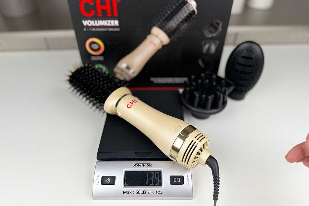 CHI-Volumizer-4-in-1-Ionic-Blowout-Brush-weight