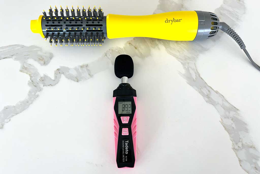 Drybar-The-Half-Shot-Blow-Dryer-Brush-noise-level