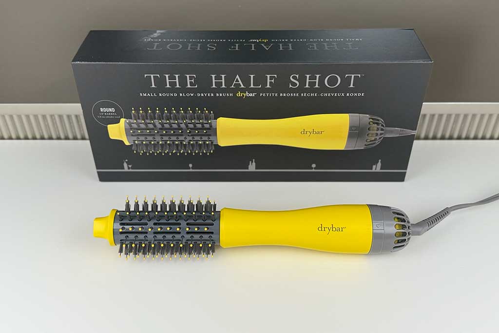 Drybar-The-Half-Shot-Blow-Dryer-Brush-review-featured