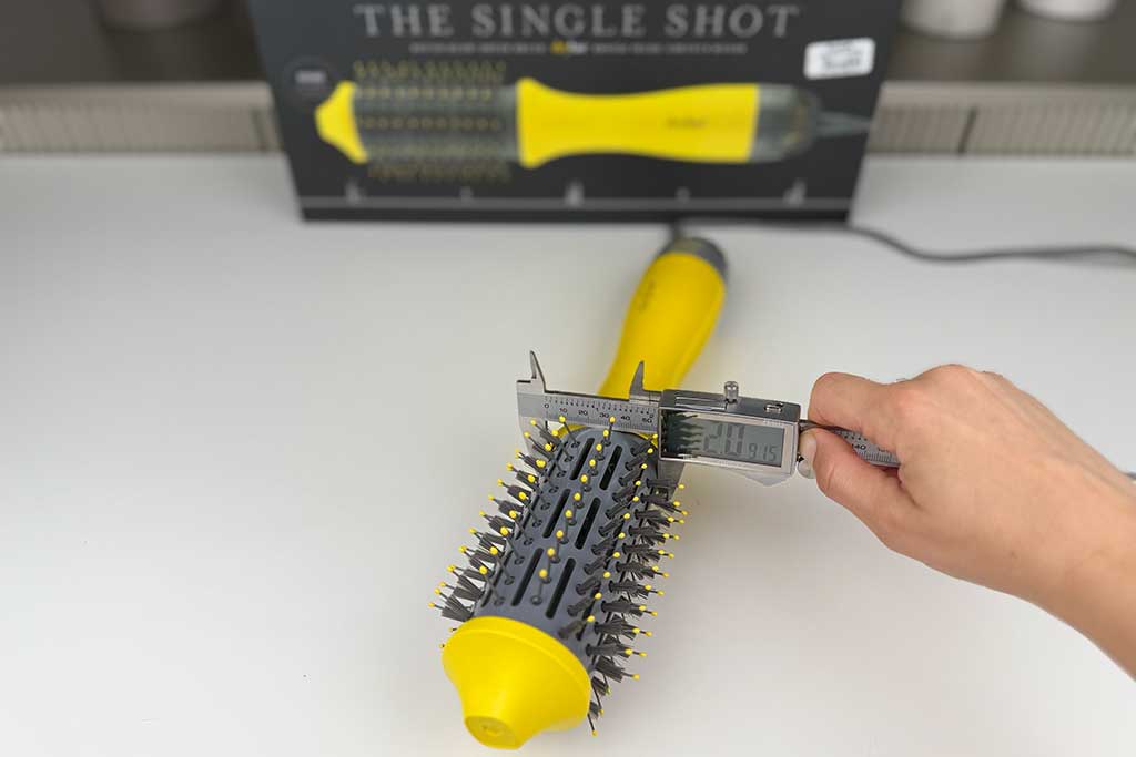 Drybar The-Single-Shot-Round-Blow-Dryer-Brush-barrel-width