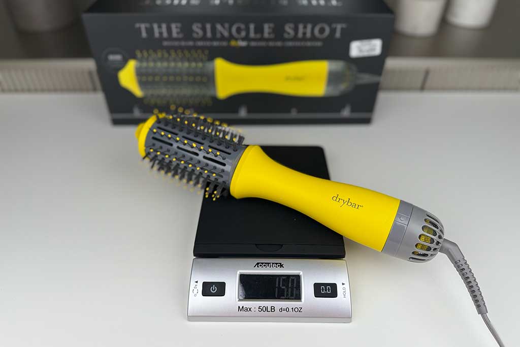 Drybar The-Single-Shot-Round-Blow-Dryer-Brush-weight