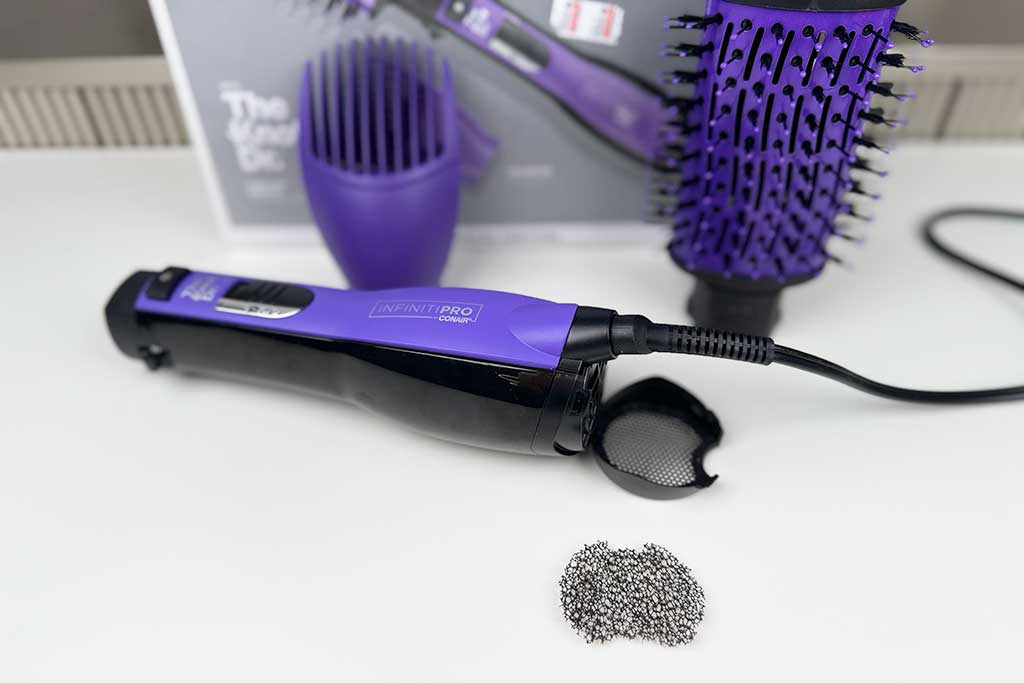 InfinitiPRO-by-Conair-The-Knot-Dr.-All-In-One-Oval-Dryer-Brush-is detachable