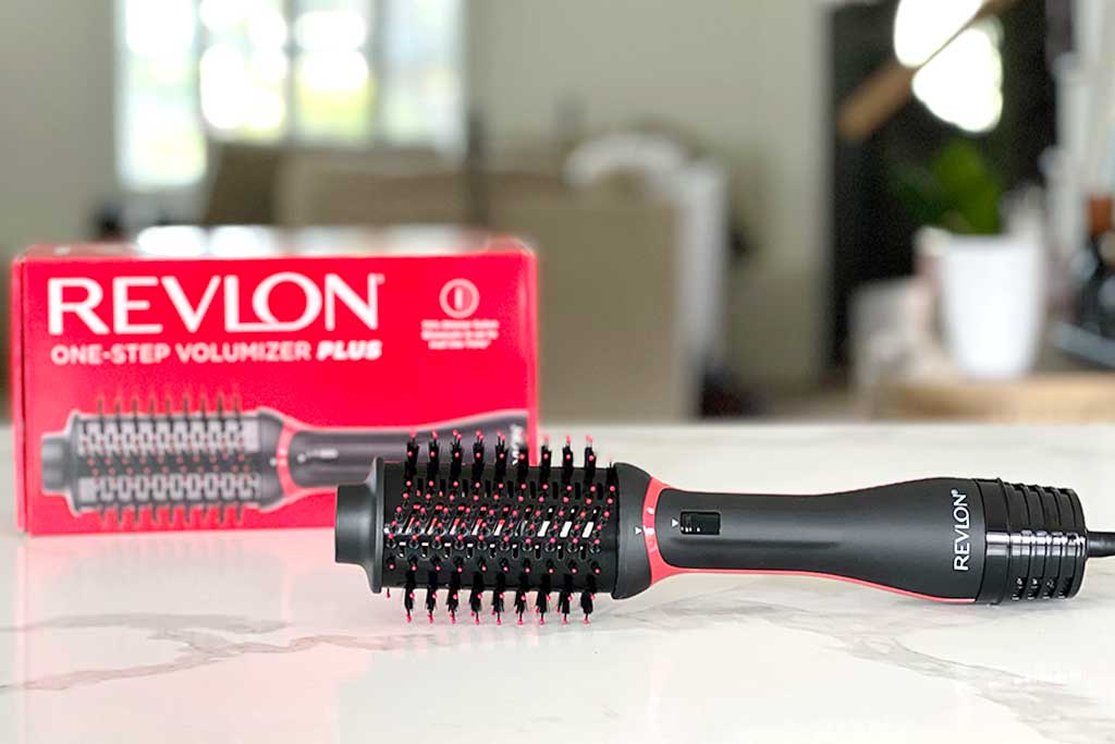 Revlon-One-Step-Volumizer-PLUS-2.0-review-featured