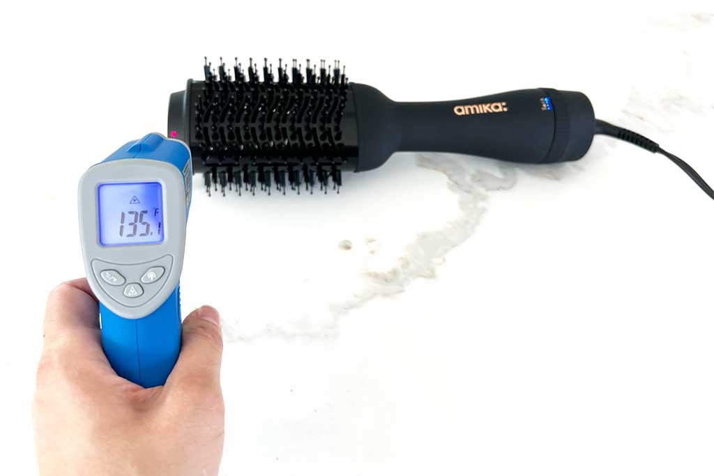 Amika-Hair-Blow-Dry-Brush-cool-tip