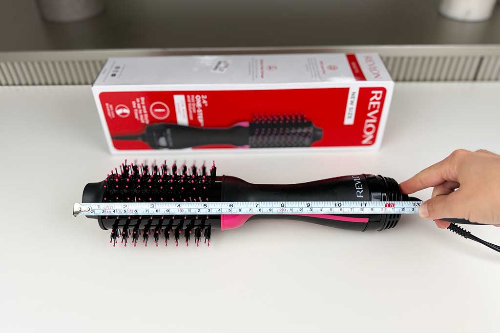 Original-Revlon-One-Step-Volumizer-tool-length